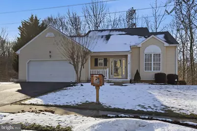 161 W Flagstone Drive, Newark, DE 19702 - Photo 1