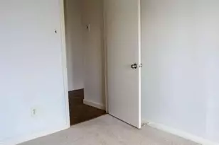 5420 Valley Green Dr, Wilmington, DE 19808 - Photo 9