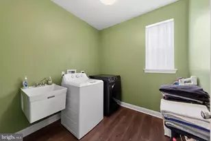 129 Meridian Blvd, Bear, DE 19701 - Photo 17