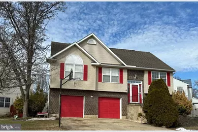 8 Lochview Drive, Bear, DE 19701 - Photo 1