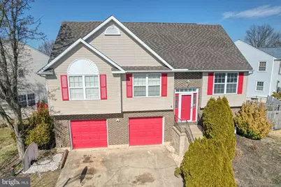 8 Lochview Drive, Bear, DE 19701 - Photo 1