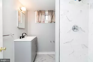 2422 W Parris Dr, Wilmington, DE 19808 - Photo 27