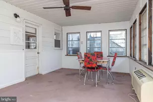 2817 E Oakland Dr, Wilmington, DE 19808 - Photo 19