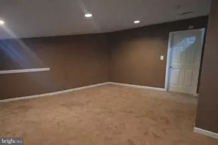 419 Feather Dr, Newark, DE 19702 - Photo 9