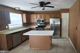 419 Feather Dr, Newark, DE 19702 - Photo 5