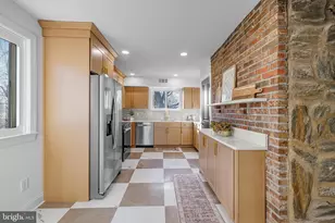 202 E 39th St, Wilmington, DE 19802 - Photo 3