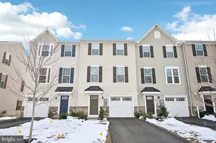 2055 Rivers Dr, Newark, DE 19702 - Photo 3