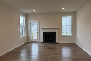 679 Mayfield Fls Dr, Newark, DE 19702 - Photo 5