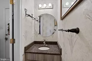 7 Galloway Ct E, Newark, DE 19711 - Photo 11