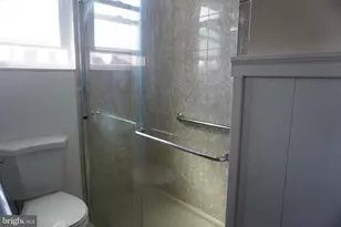 318 W 39th St, Wilmington, DE 19802 - Photo 9