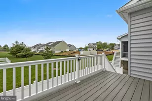 219 N Heron Circle, New Castle, DE 19720 - Photo 35