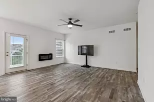 219 N Heron Circle, New Castle, DE 19720 - Photo 11