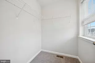 640 Jacobsen Cir, Newark, DE 19702 - Photo 11