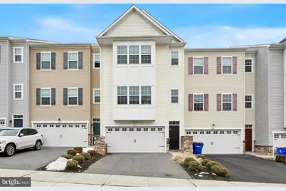 640 Jacobsen Circle, Newark, DE 19702 - Photo 1