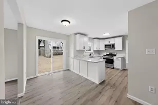 151 N Katrin Cir, New Castle, DE 19720 - Photo 9