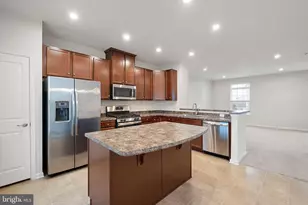 211 Lake Seymour Dr, Middletown, DE 19709 - Photo 9