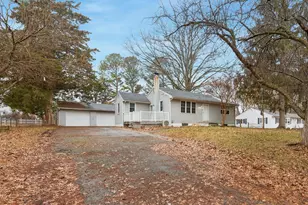 424 Walther Rd, Newark, DE 19702 - Photo 1