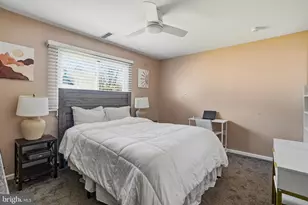 1617 W Willow Run Dr, Wilmington, DE 19805 - Photo 15