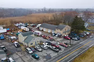 327 Airport Rd, New Castle, DE 19720 - Photo 1