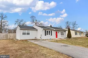 122 Piano Dr, Newark, DE 19713 - Photo 1