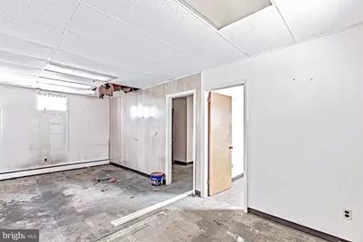 16 Maryland Avenue S, Wilmington, DE 19805 - Photo 11