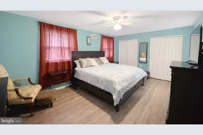 742 W Birchtree Lane, Claymont, DE 19703 - Photo 9