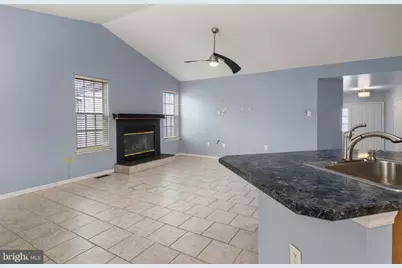 21 Charles Drive, New Castle, DE 19720 - Photo 11