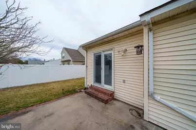 21 Charles Drive, New Castle, DE 19720 - Photo 7