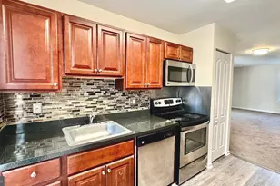 422 Calburn Ct, Bear, DE 19701 - Photo 1