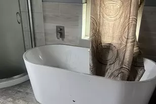 1017 N Pine St, Wilmington, DE 19801 - Photo 17