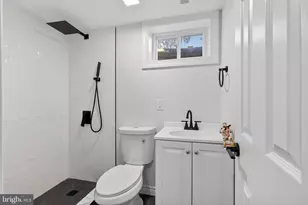 6 Thornhollow Rd, Newark, DE 19711 - Photo 17