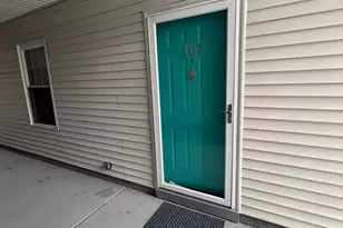 102 Stonehurst Ct, New Castle, DE 19720 - Photo 3