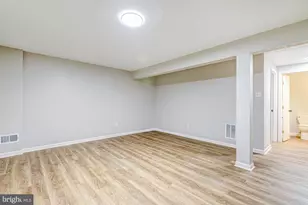 11 S Merriment Dr, Newark, DE 19702 - Photo 35