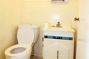 38 S Dickens Rd, Claymont, DE 19703 - Photo 19