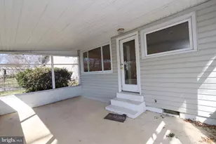 38 S Dickens Rd, Claymont, DE 19703 - Photo 9