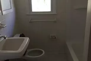 1036 Wagoner Dr, Wilmington, DE 19805 - Photo 3