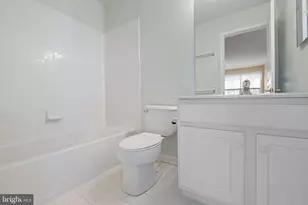 218 Derrickson St, Bear, DE 19701 - Photo 23