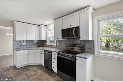 12 Lesley Lane, New Castle, DE 19720 - Photo 5