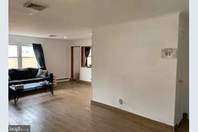 323 Martin Dr, New Castle, DE 19720 - Photo 7