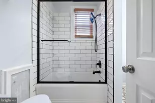 1204 W 8th St, Wilmington, DE 19806 - Photo 19