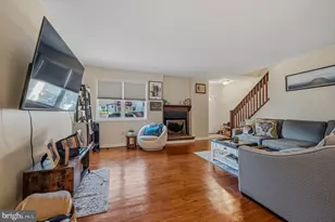 163 Valley Cir, Newark, DE 19711 - Photo 3