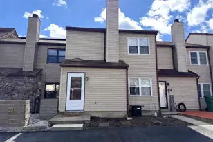 163 Valley Cir, Newark, DE 19711 - Photo 1