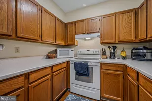 163 Valley Cir, Newark, DE 19711 - Photo 9