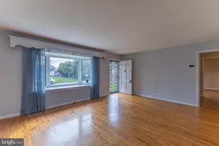 303 Wooddale Ave, New Castle, DE 19720 - Photo 5