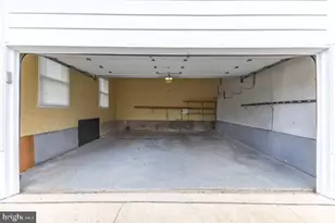 303 Wooddale Ave, New Castle, DE 19720 - Photo 27