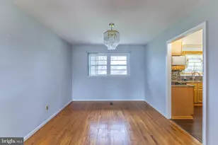 303 Wooddale Ave, New Castle, DE 19720 - Photo 7