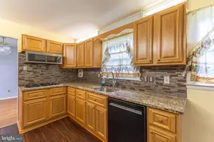 303 Wooddale Ave, New Castle, DE 19720 - Photo 9