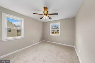 213 Decalb Ave, Wilmington, DE 19804 - Photo 11