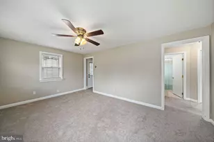 213 Decalb Ave, Wilmington, DE 19804 - Photo 3