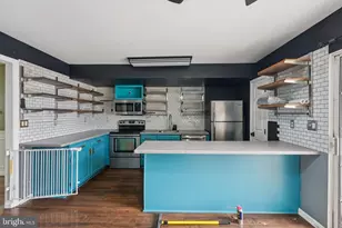 137 Creekside Ct, Newark, DE 19702 - Photo 5